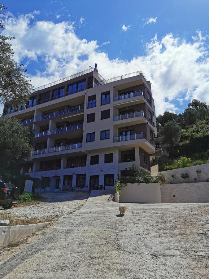 Langust - Free Parking Apartment Sveti Stefan Exterior photo